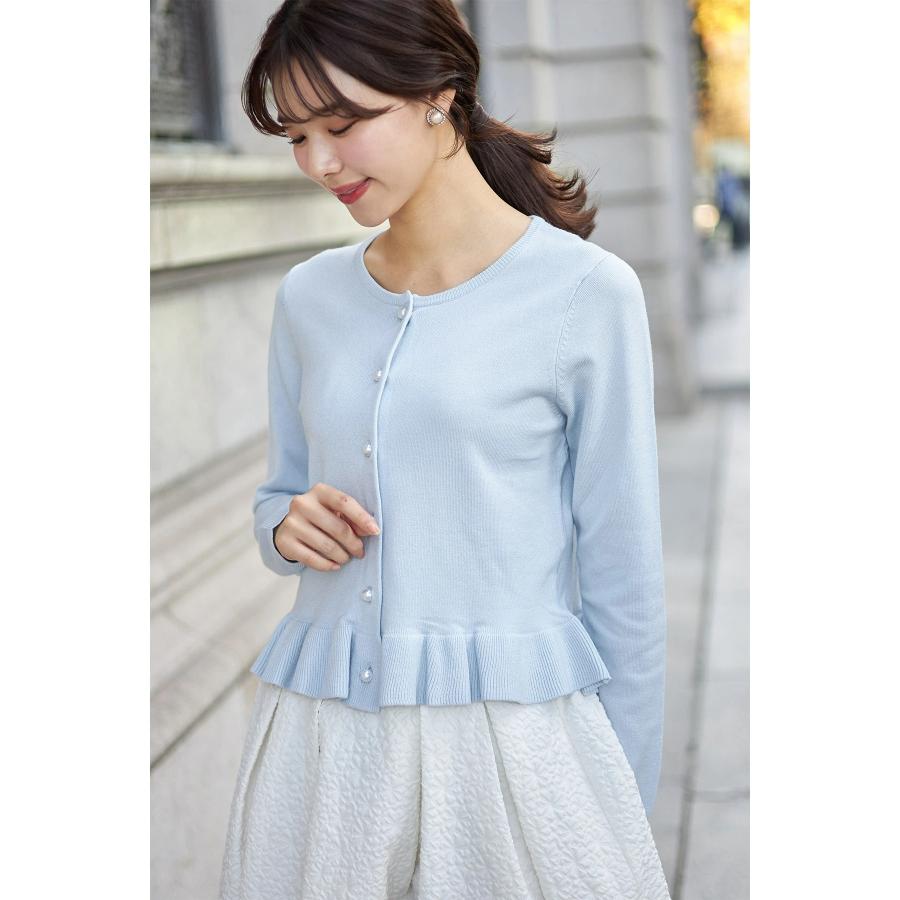 tocco closet（トッコ クローゼット） パールボタン裾フリルニット