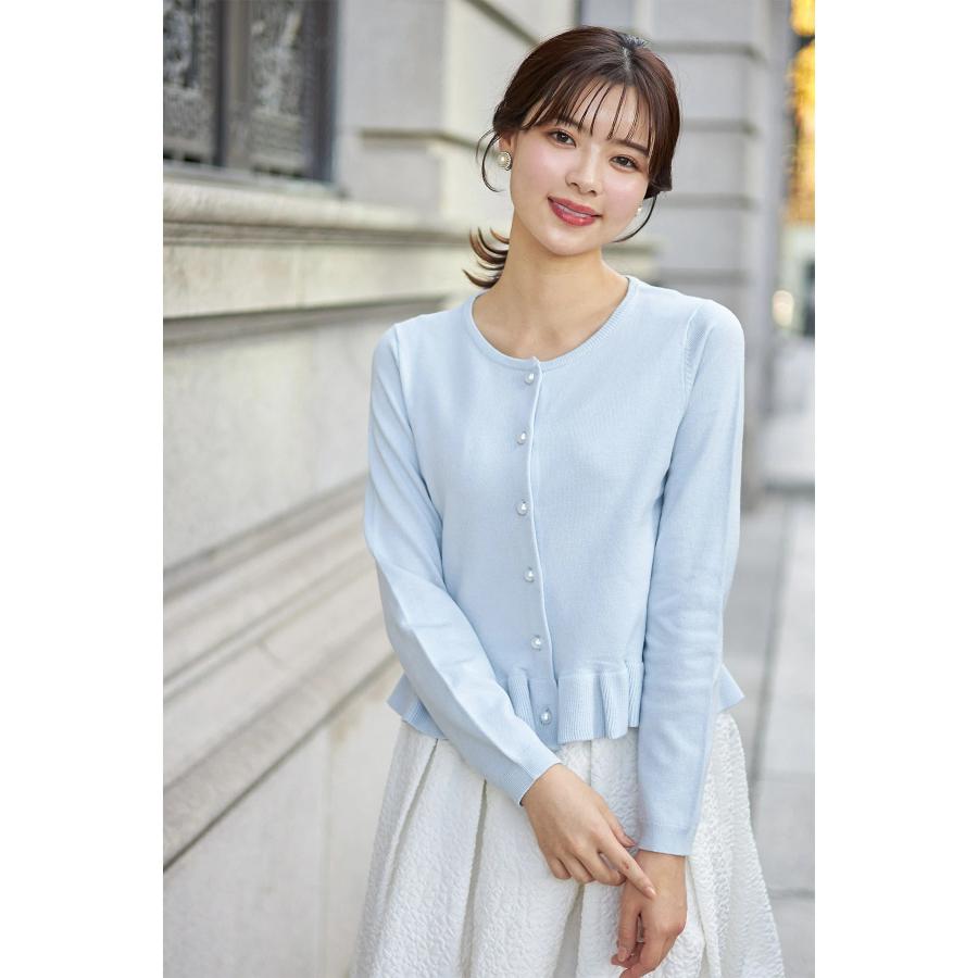 tocco closet（トッコ クローゼット） パールボタン裾フリルニット