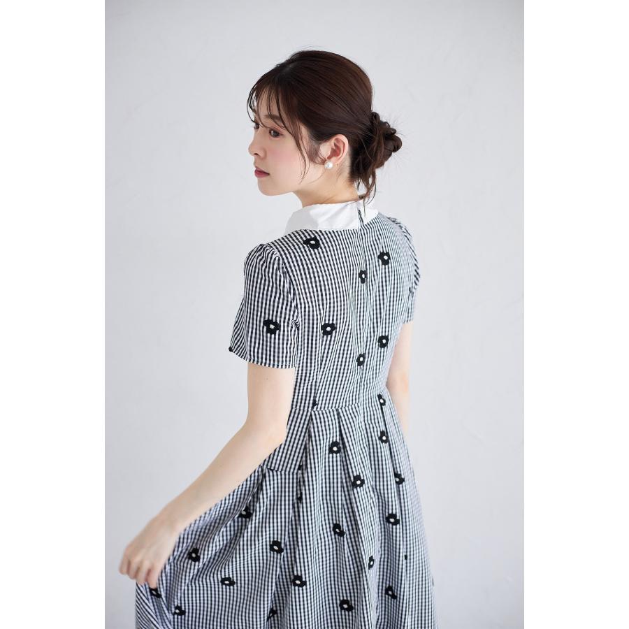 tocco closet（トッコ クローゼット） 襟付きフラワー刺繍×ギンガム