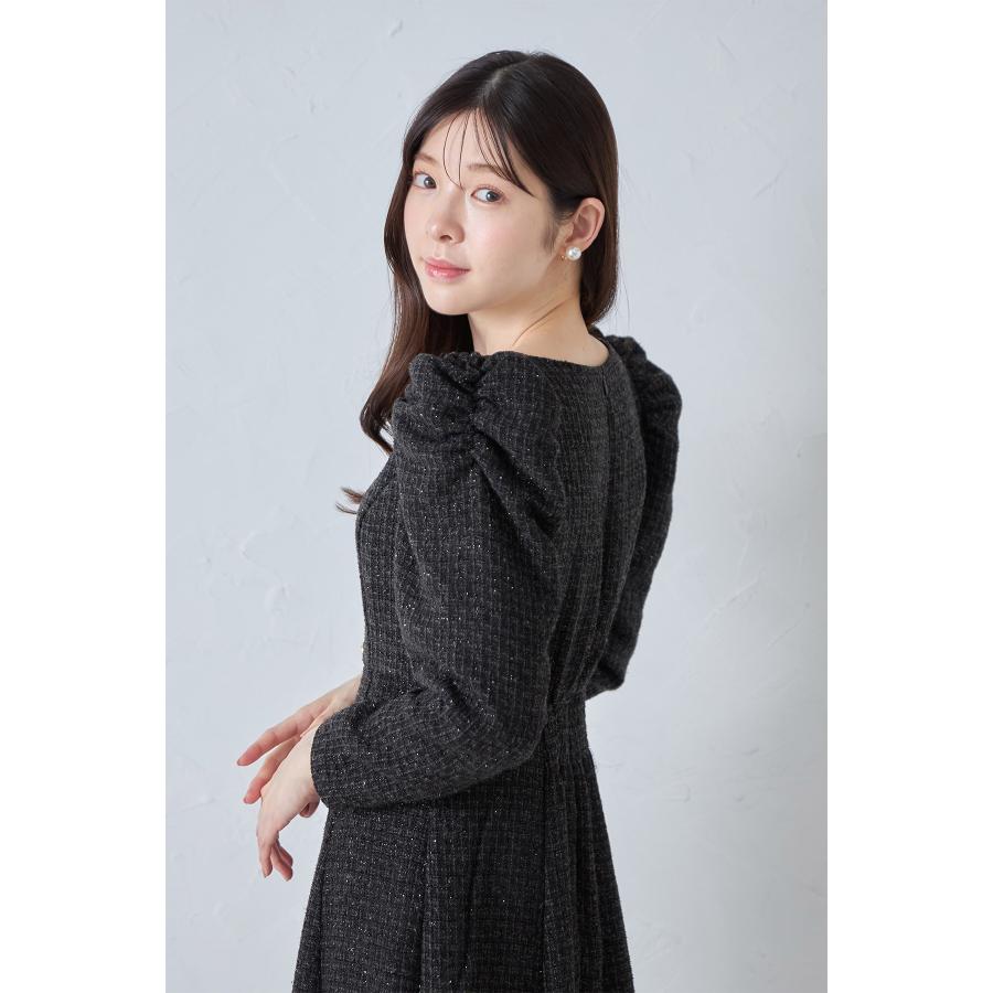 tocco closet パール飾り釦付きパワーショルダーラメツイード tocco closet パール飾り釦付きパワーショルダーラメツイード