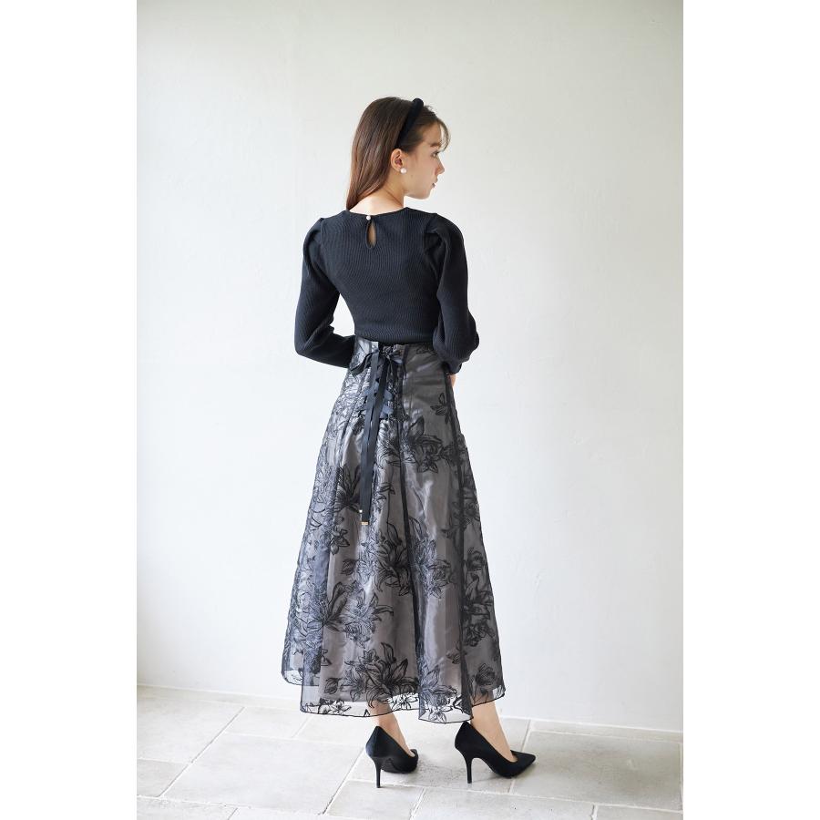 tocco closet（トッコ クローゼット） バックレースアップフラワー刺繍