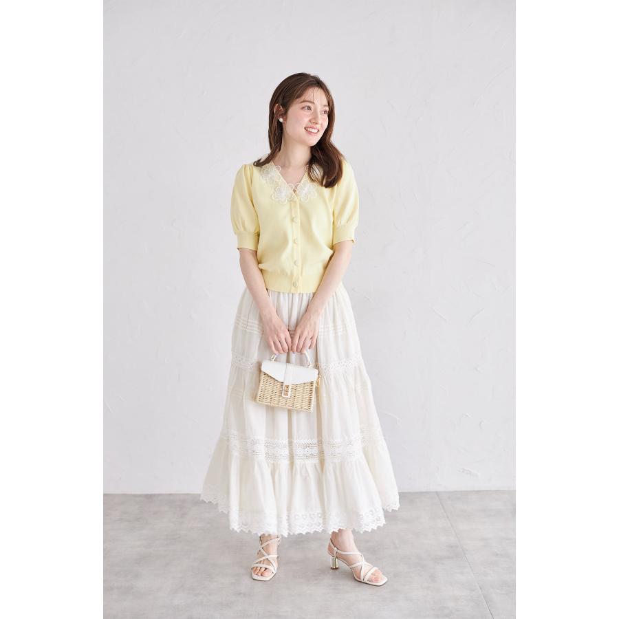 tocco closet（トッコ クローゼット） フラワーモチーフ付きニット