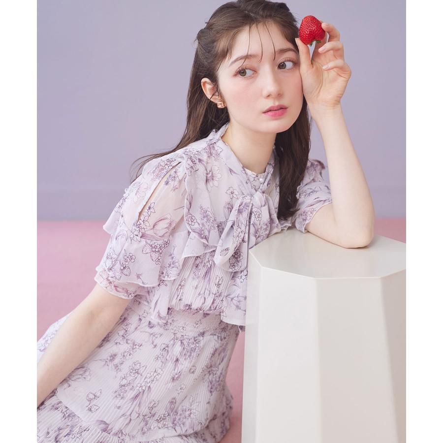 ᴵᵛᴼᴿᵞ ෆページ 2WAYボウタイリボン付きストロベリー×フラワープリントプリーツ