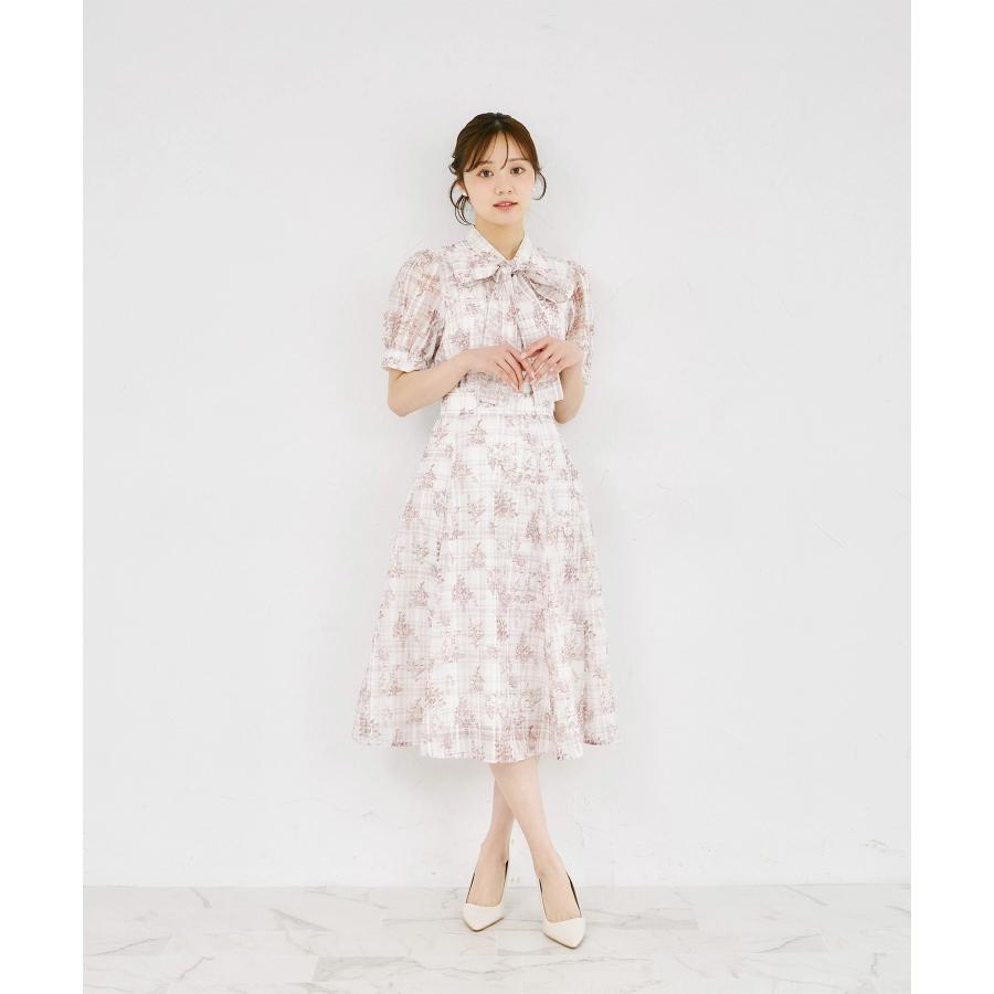 tocco closet（トッコ クローゼット） シアーチェック×フラワー