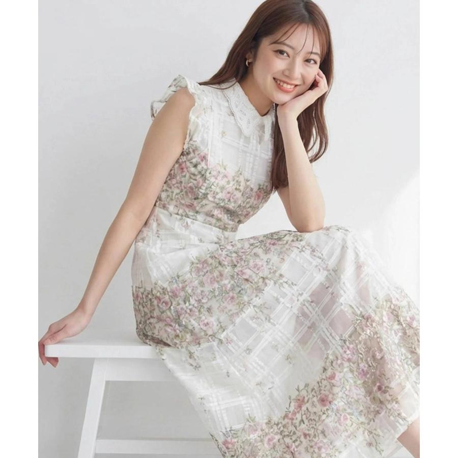tocco closet（トッコ クローゼット） 可憐さと品格を両立するレース襟