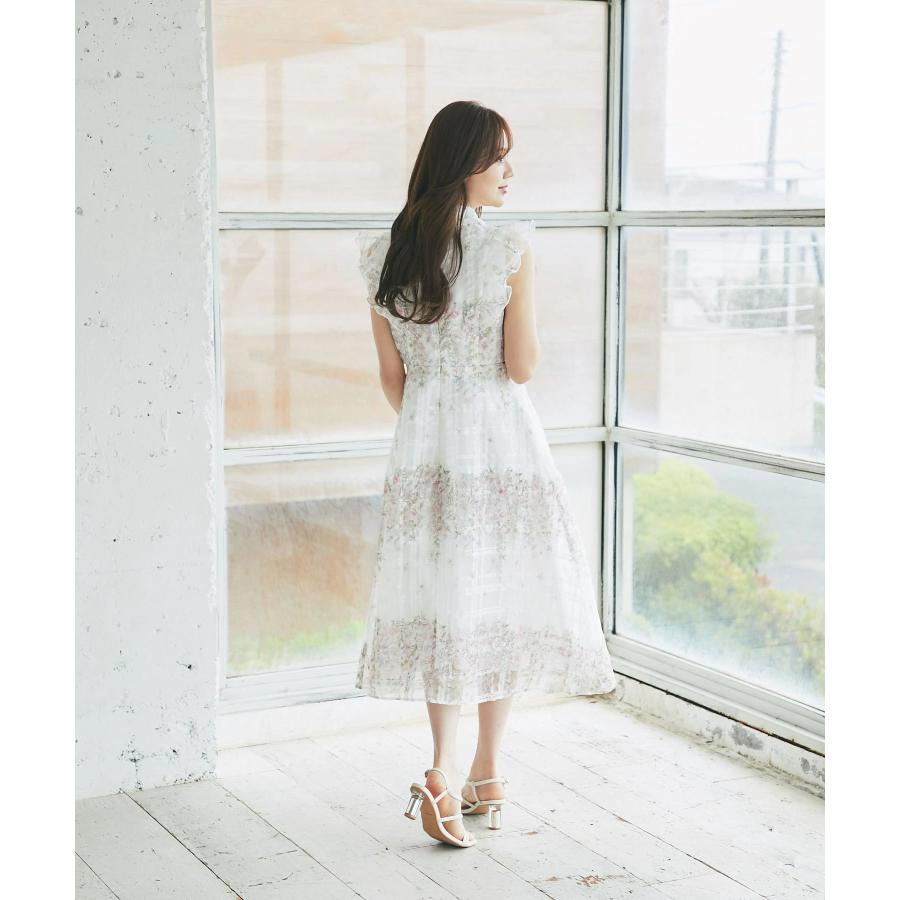 tocco closet（トッコ クローゼット） 可憐さと品格を両立するレース襟