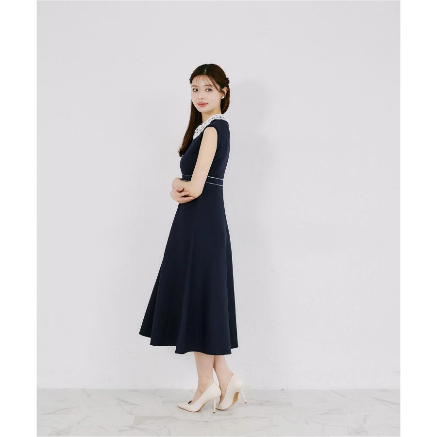 ２ＷＡＹレース襟付き配色ライン入りニットワンピース　ネイビー tocco closet（トッコ クローゼット） 2WAYレース襟付き配色ライン