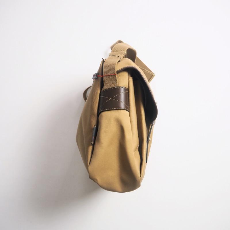 Billingham ビリンガム ショルダーバッグ STUDIO SATCHEL / 3 Billingham ビリンガム ショルダーバッグ STUDIO SATCHEL / 3