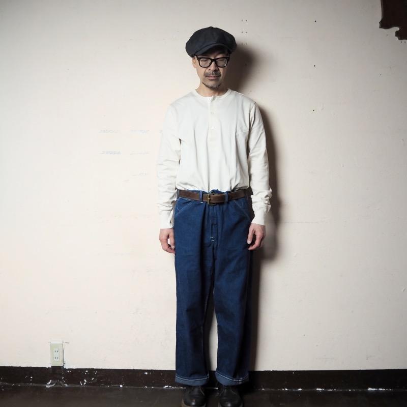 Merz b.Schwanen（メルツベーシュヴァーネン） ヘンリーネック長袖T