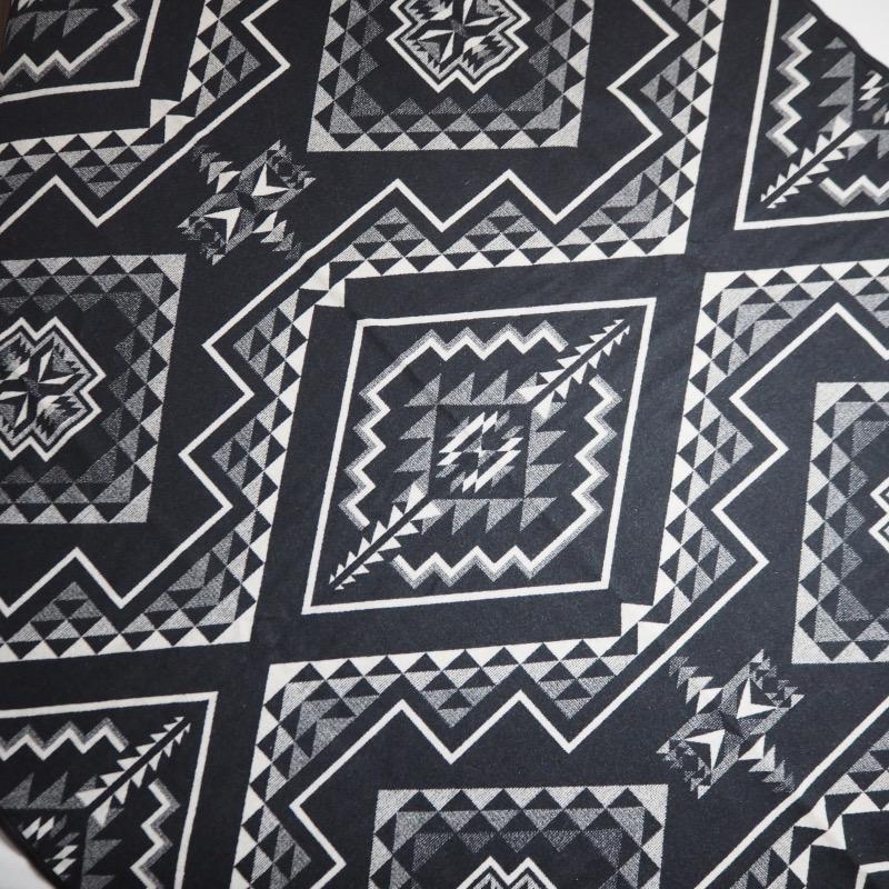 PENDLETON（ペンドルトン） 大判ブランケット OXBOW BLANKET ROBE