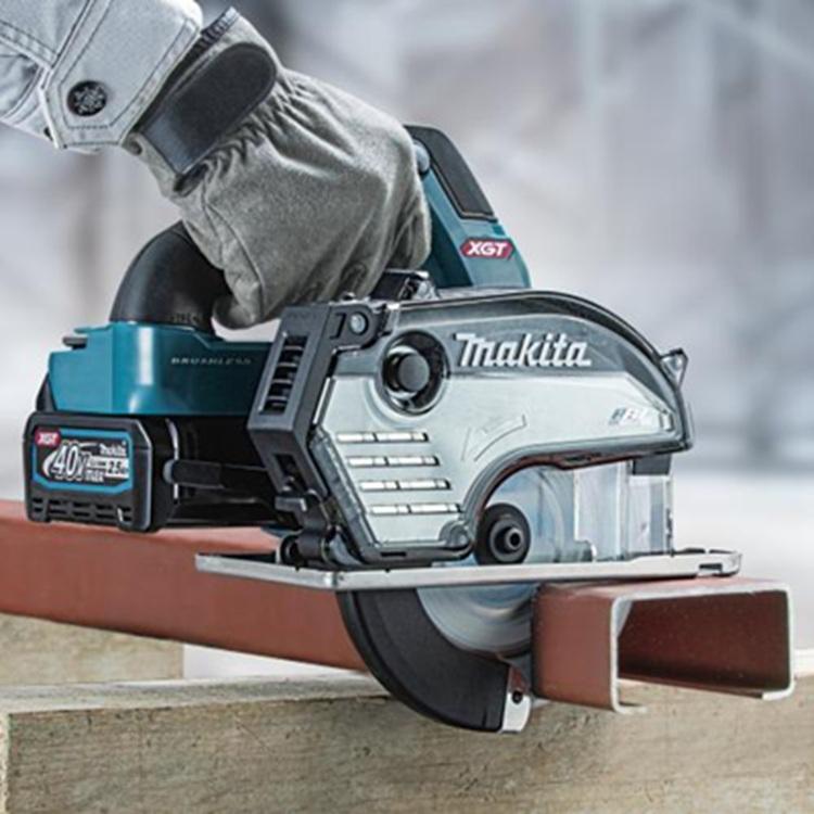 マキタ（makita） 150mm 40Vmax充電式チップソーカッタ CS004GZ 本体