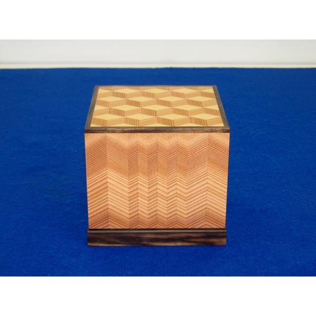 将棋駒箱 大橋利一作秋田杉木画印籠形将棋駒箱 桐共箱付新品(KH154 