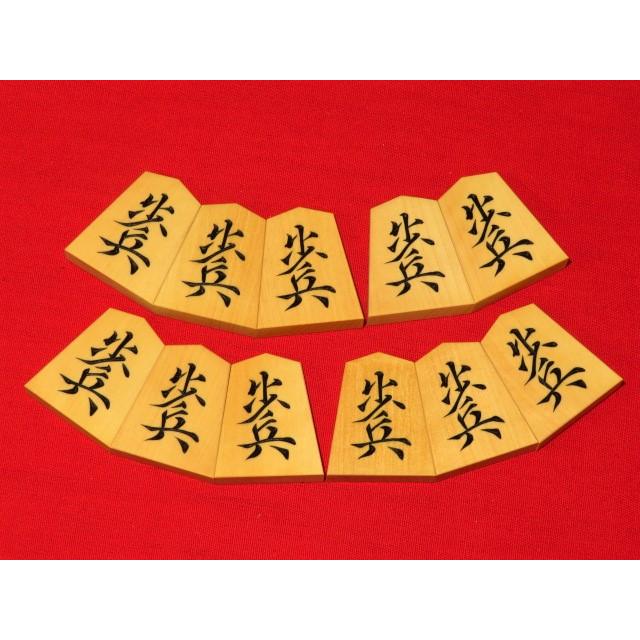 将棋駒　清夏作魚龍御蔵島黄楊斑入柾目彫将棋駒/新品 桐平箱付(KS1077)｜tohsin-bankomaten｜07