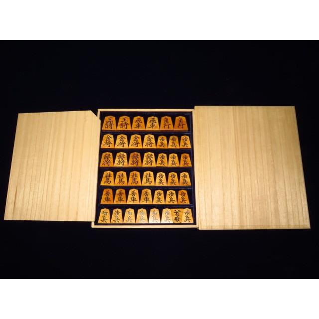 将棋駒 正虎作巻菱湖島黄楊赤杢盛上将棋駒/新品桐製平箱付(KS336 将棋駒 正虎作巻菱湖島黄楊赤杢盛上将棋駒/新品桐製平箱付(KS336