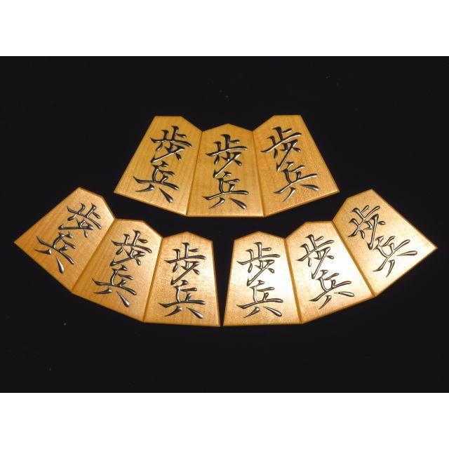 【新版】 将棋駒　寉峯作菱湖島黄楊赤柾盛上将棋駒　新品　桐製平箱付（KS459) 【GM2900133196】(105300円)