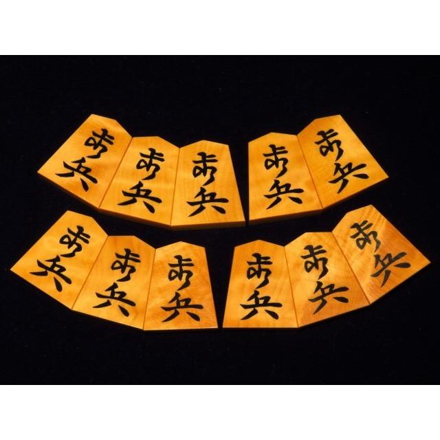 正規品 将棋駒　竹風作宗歩好島黄楊銀目彫埋将棋駒　新品/桐製平箱付（KS644） 【DGJ1878336644】(68200円)