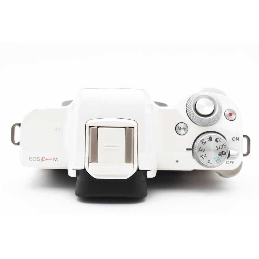 Amazon | Canon ミラーレス一眼カメラ EOS Kiss M ボディー ホワイト 
