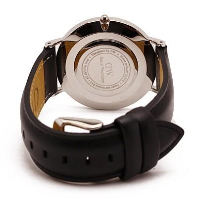 DANIEL WELLINGTON ダニエル ウェリントン 腕時計 シルバー 36mm