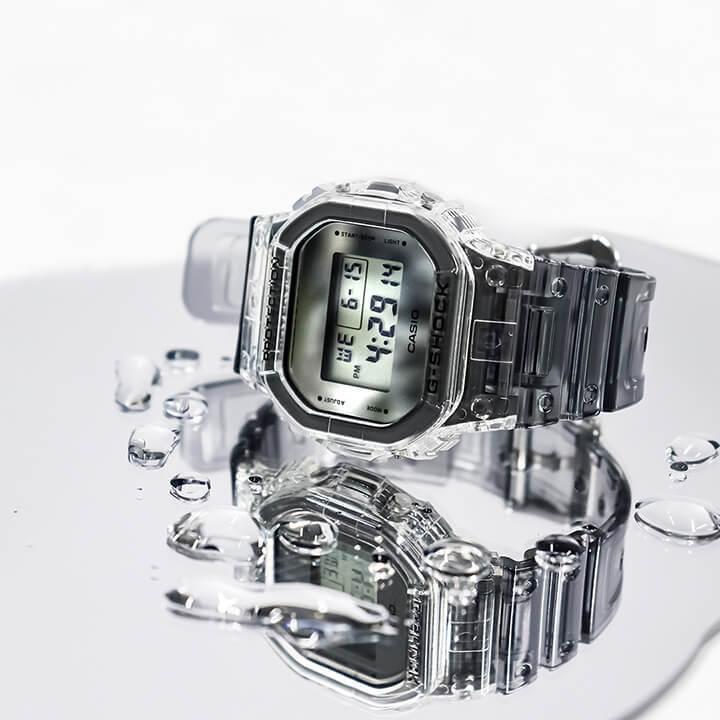 G-SHOCK Gショック BASIC CASIO カシオ DW-5600SK-1 クリアスケルトン デジタル メンズ 腕時計 四角 海外モデル グレー 銀 シルバー ウレタン｜tokeiten｜08