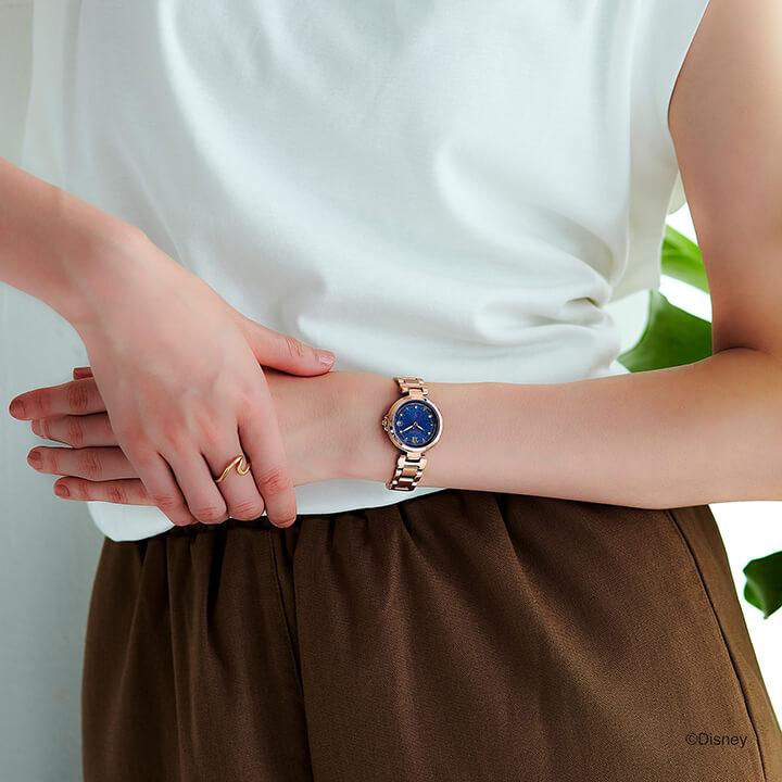 新品　シチズン　クロスシー　EC1037-77Lソーラー電波腕時計 Amazon.co.jp: [CITIZEN] 腕時計 CITIZEN L EC1037-77L