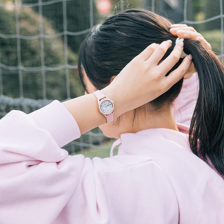wicca（ウィッカ） クッキー缶付き シチズン ACTIVE LINE ソーラー