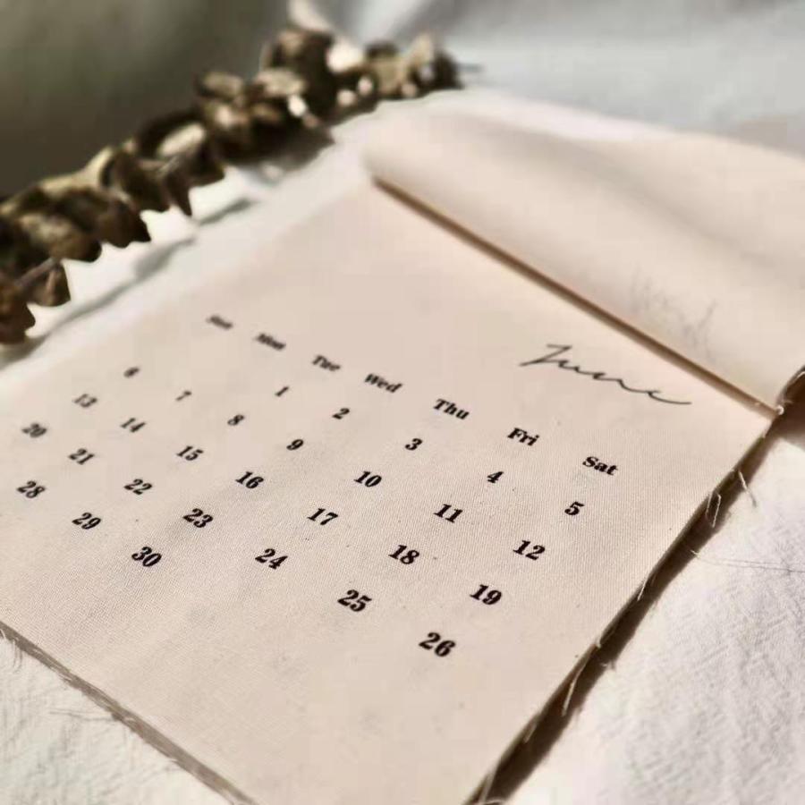 ファブリックカレンダー 韓国 インテリア 布カレンダー 北欧 雑貨 人気 Ryp02 時の旅人 通販 Yahoo ショッピング