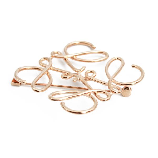 LOEWE ロエベ ブローチ アナグラム メタル( ローズゴールドメッキ