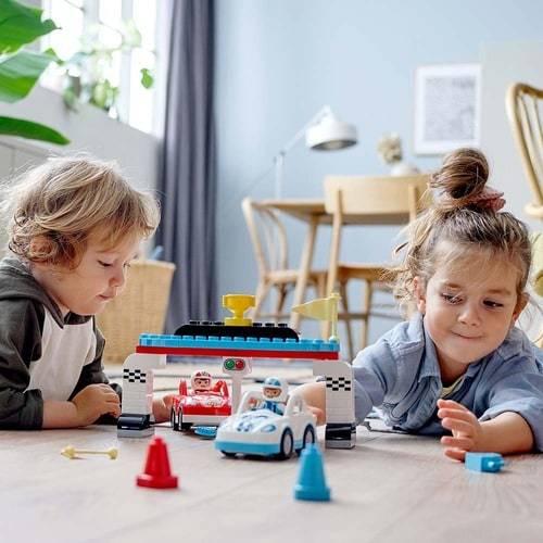 LEGO（レゴ） デュプロ デュプロのまち レースカー 10947 : おもちゃの