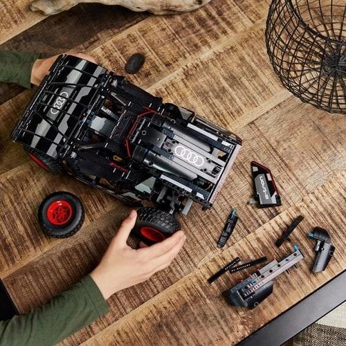 LEGO（レゴ） テクニック アウディ RS Q e-tron 42160 : おもちゃの 