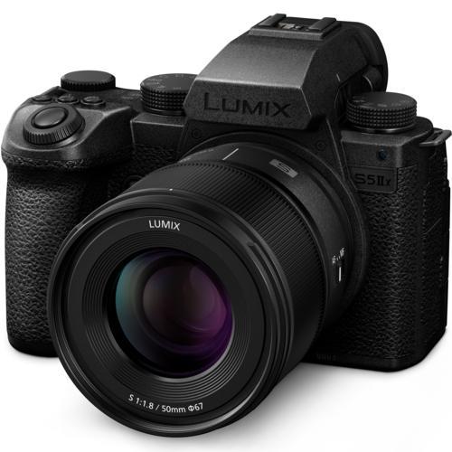 期間限定！お早めに！OLYMPUSとパナソニック用ミラーレスカメラに対応！MF！ Panasonic（パナソニック） 【長期5年保証付】 DC-S5M2XW ダブルレンズ