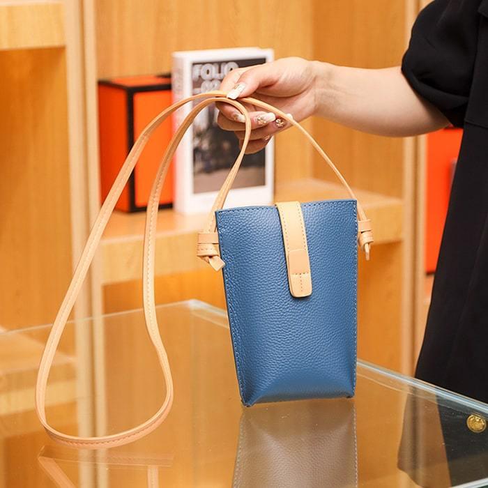 スマホショルダーバッグ 本革 レザー レディース メンズ おしゃれ 斜