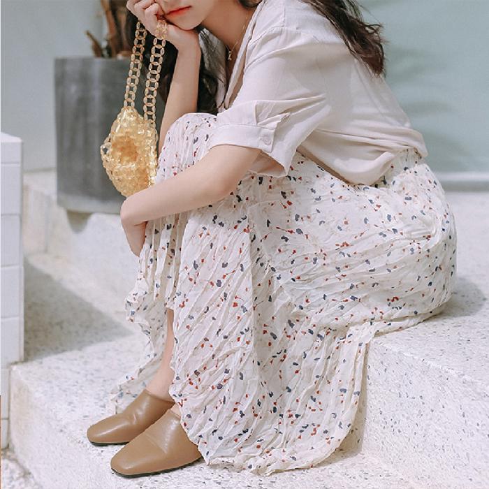 ご購入者様決定꒰Auntie Rosa꒱花柄 ベロア プリーツ シフォンスカート白系大人可愛い スカート ロング 花柄 シフォンスカート ティアード プリーツ 抽象柄
