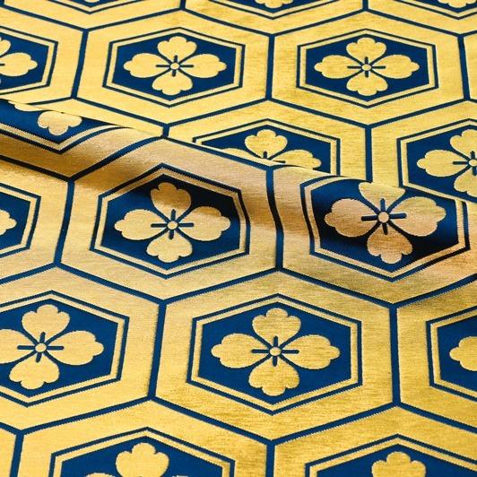 金襴生地 京都西陣織 大亀甲花菱 青 10cm単位 切り売り 金襴布 金襴 布 和柄 生地 はぎれ 通販 和柄生地 きんらん 金らん 和風 布地 Kinran Jidai081 都香庵 通販 Yahoo ショッピング