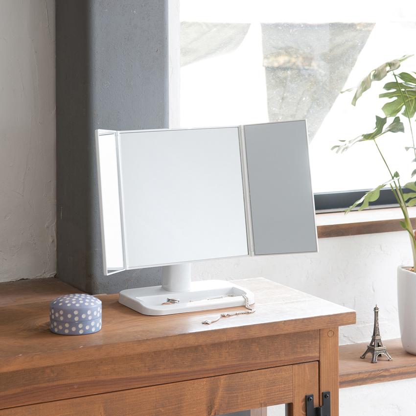 三面鏡 卓上ミラー 楽天市場】三面鏡 卓上 折りたたみ 化粧鏡 ライト付きミラー