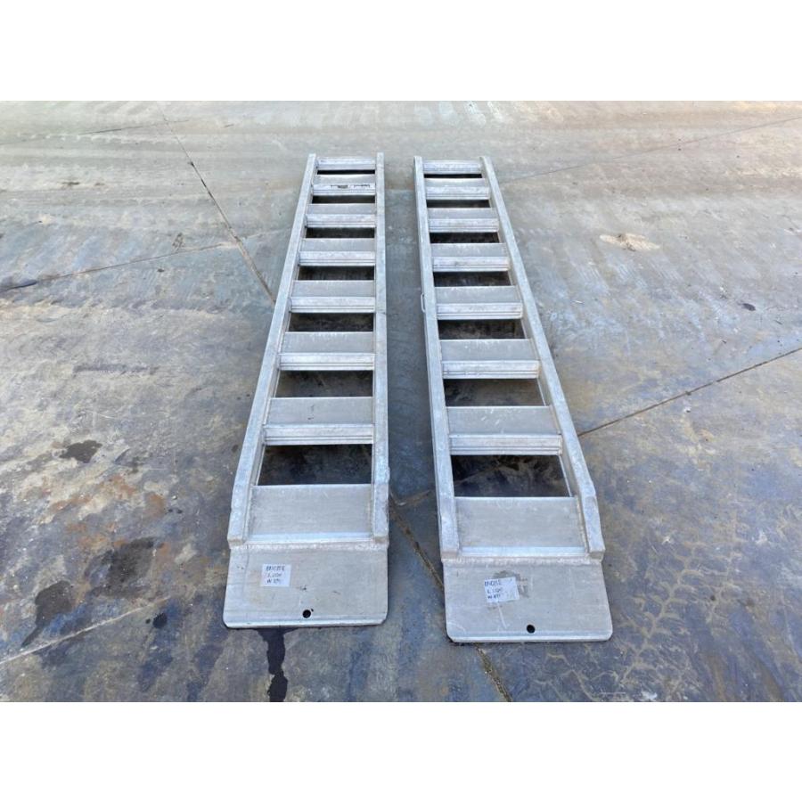 アルミブリッジ アルミラダー 2本セット 全長2,500mm 幅370mm スロープ