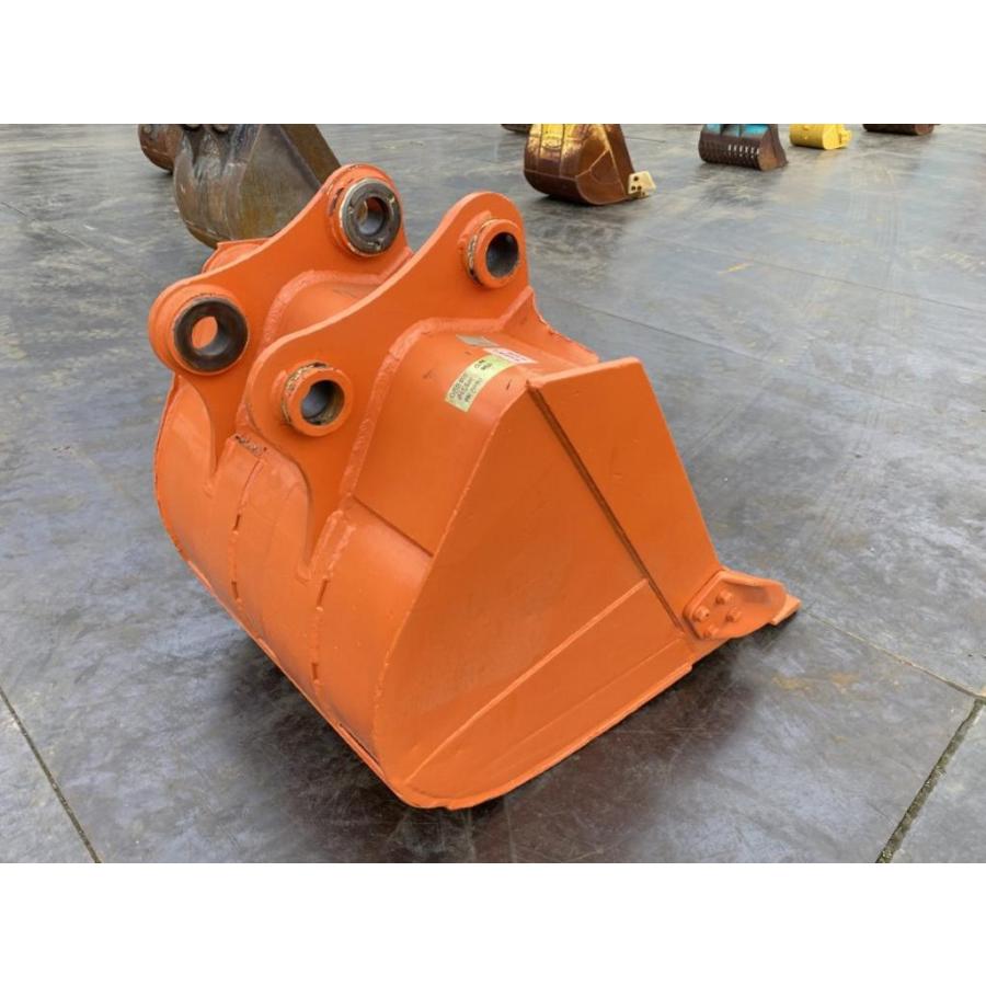 入荷準備用品 標準バケット ノーマル バケツ 純正品 日立 ZX135 0.45m3 平爪付き