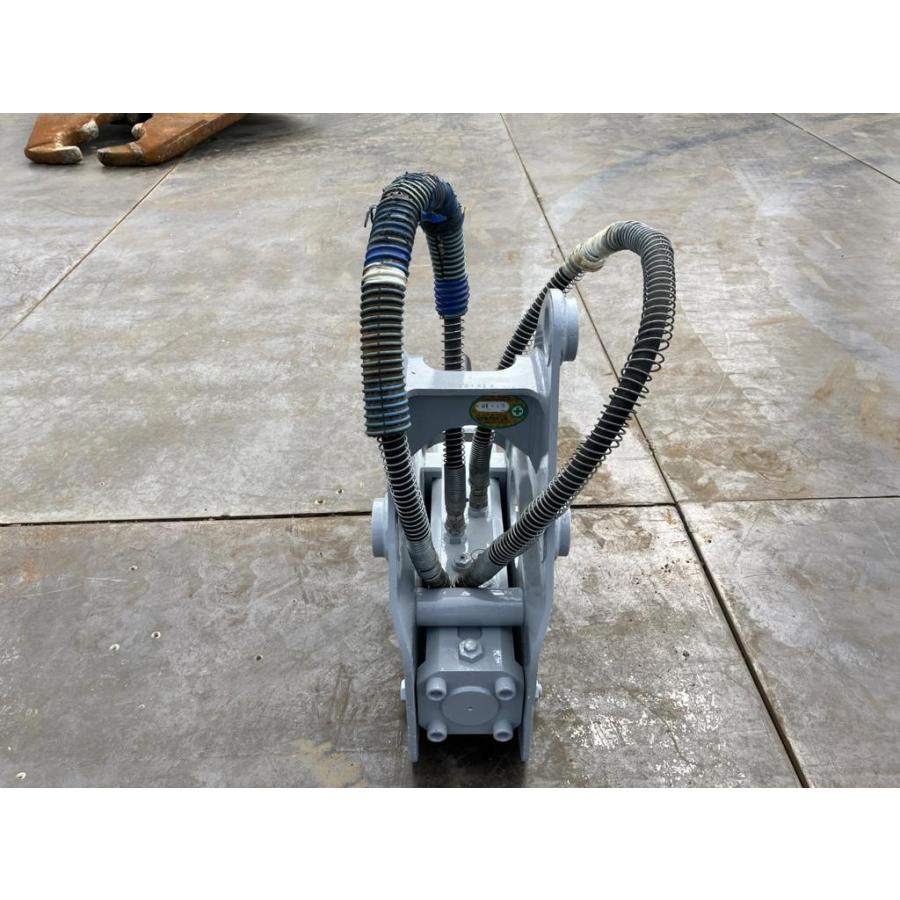 F6　古河ロックドリル　0.25m3クラス油圧ブレーカー 古河ロックドリル F6 油圧ブレーカー 中古重機・建機販売｜【TOKUWORLD
