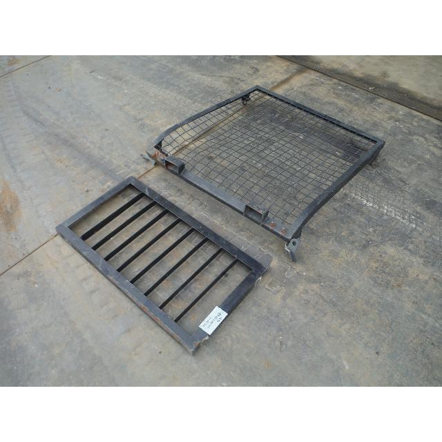 フロントガード上下セット ユンボ用パーツ コベルコ SK70 0.25m3 重機