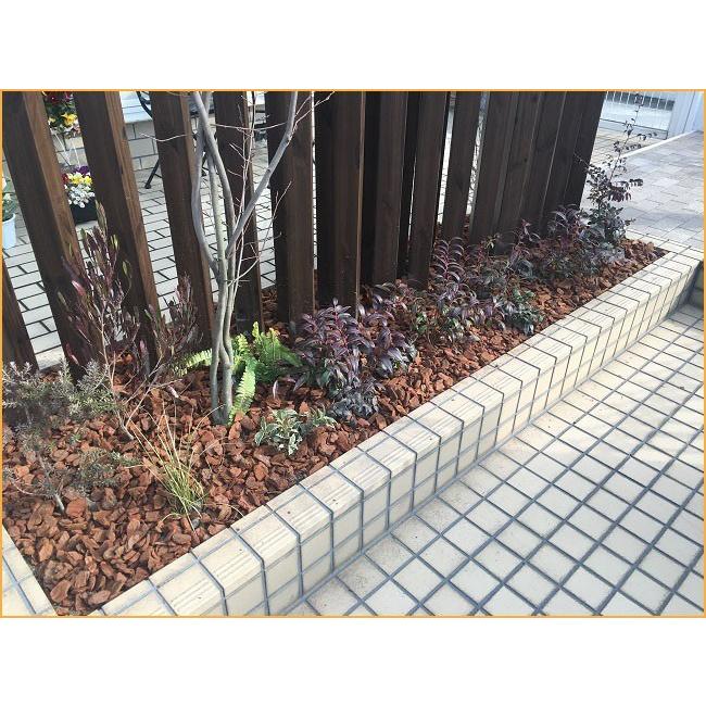 バークチップ Lサイズ 8袋セット 個人様への配達 最寄り西濃運輸の営業所止め 法人様への配達 会社ご住所にお届け 車上お渡しリフト要 東京ガーデニングスタイル 通販 Yahoo ショッピング