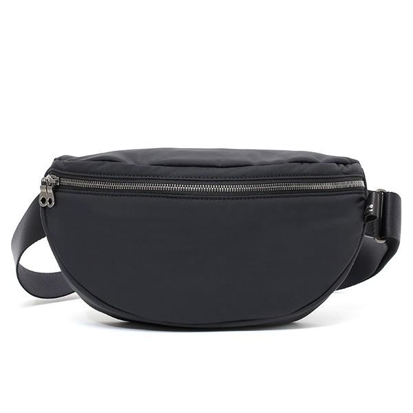 ＊ ＊ ブラックボディバッグ　 ショルダーバッグ 黒 レザー ボディバッグ バックパック ワンショルダー バッグ 本革