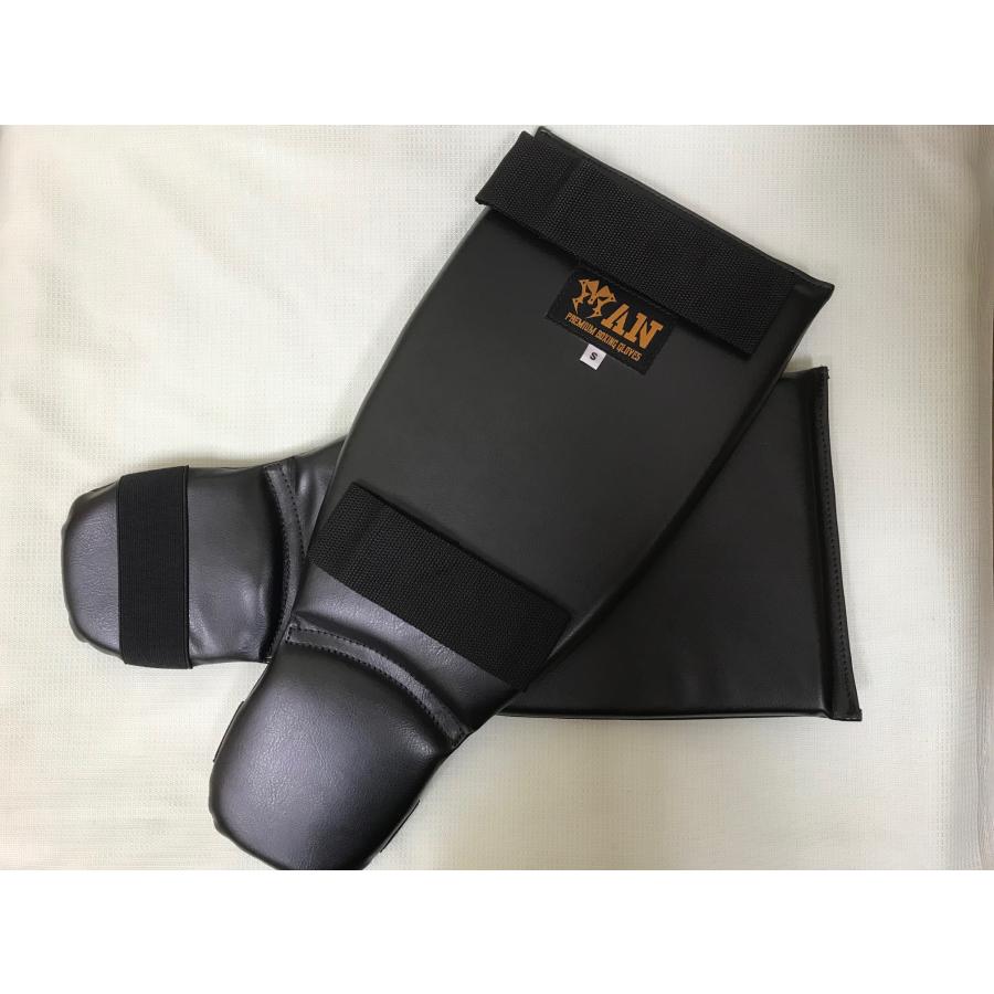 MAN FIGHT レッグガード マンファイト Sサイズ 黒 マイクロファイバー