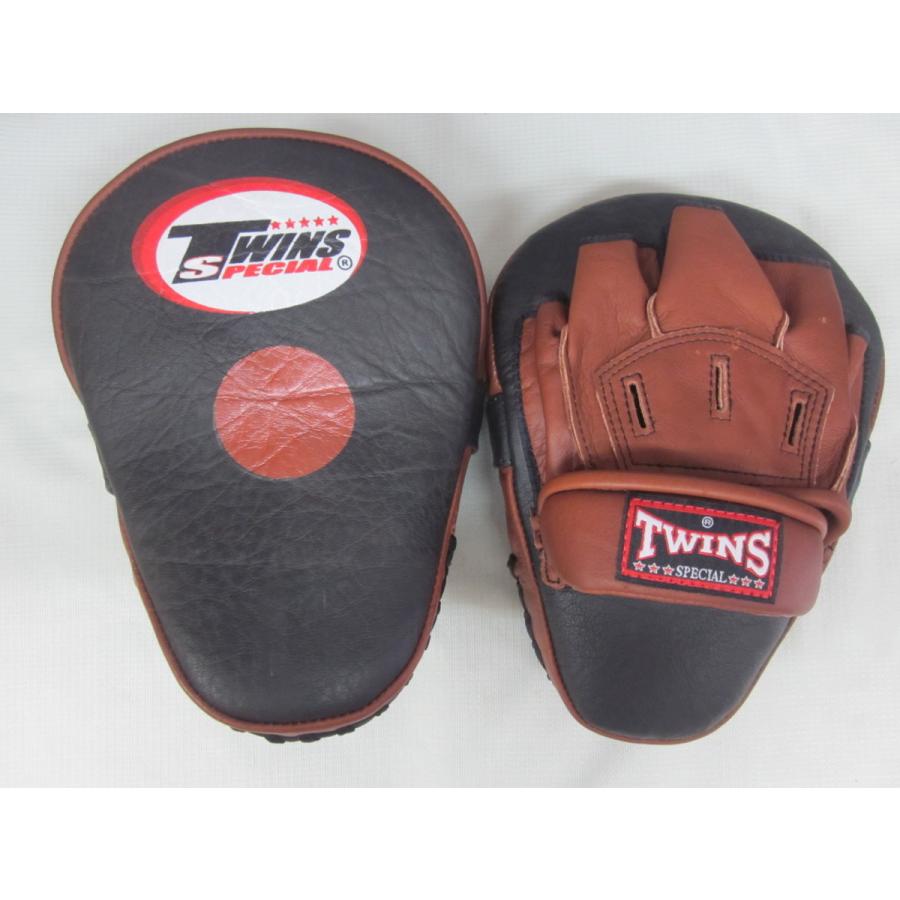 ラスト1組ツインズ パンチンググローブ Mサイズ1組赤TWINS