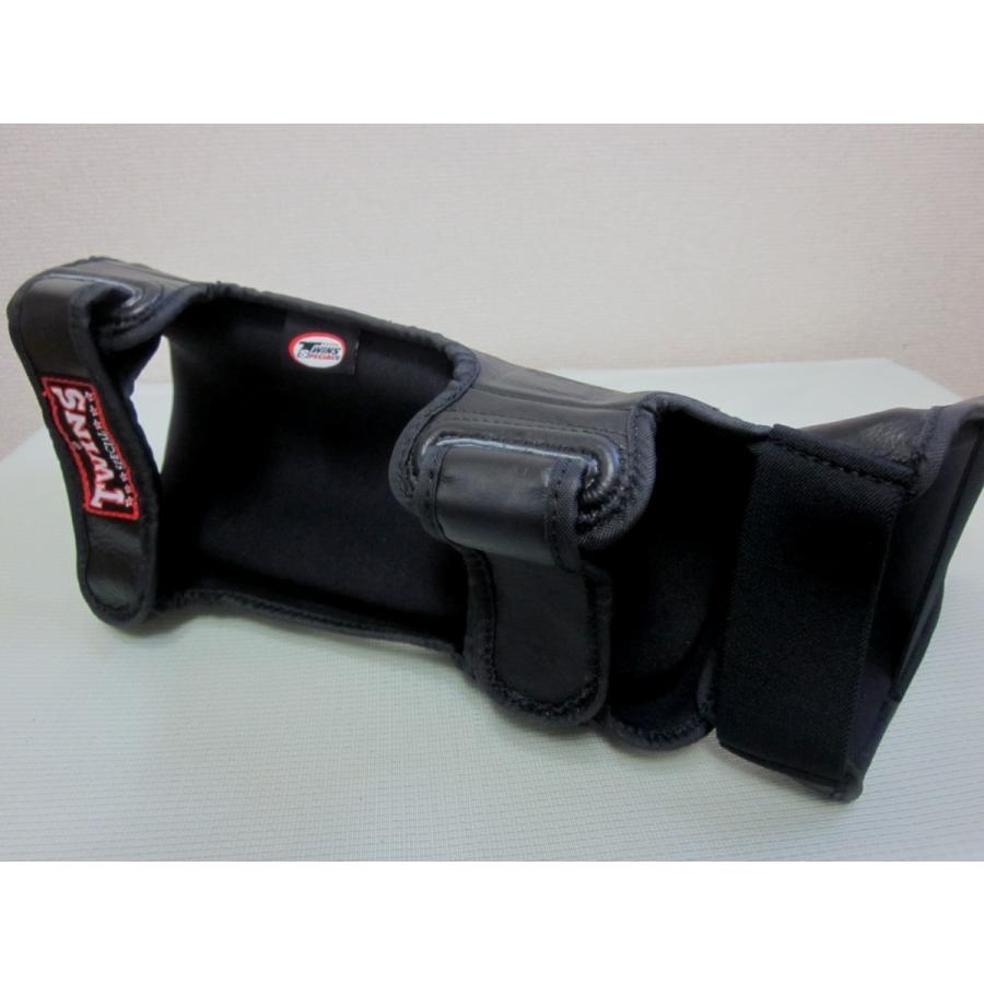 TWINS ツインズ グローブ レッグガード ニーガード セット TWINS レッグガード - ボクシンググローブ、ムエタイ、キック