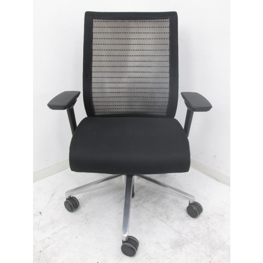 スチールケース 肘付シンクチェア THK-23101 W729xD559xH946-1067mm 
