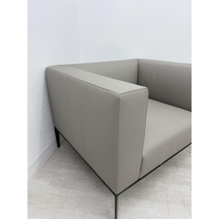 ウォルター・ノル ジャアン 781シリーズ 1人掛けソファ2脚セット 781