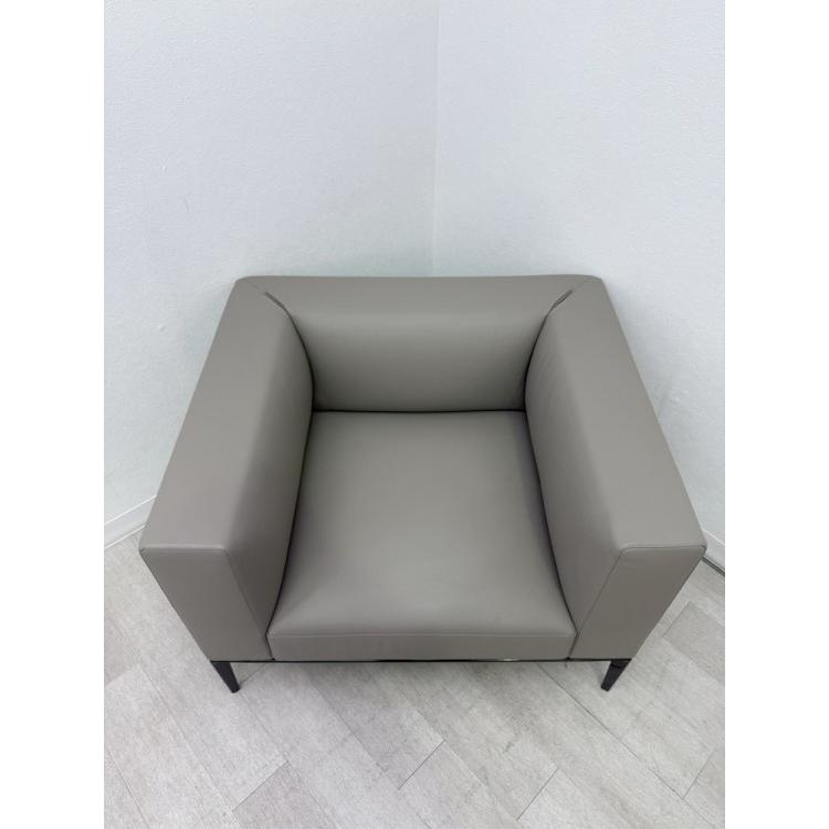 ウォルター・ノル ジャアン 781シリーズ 1人掛けソファ2脚セット 781