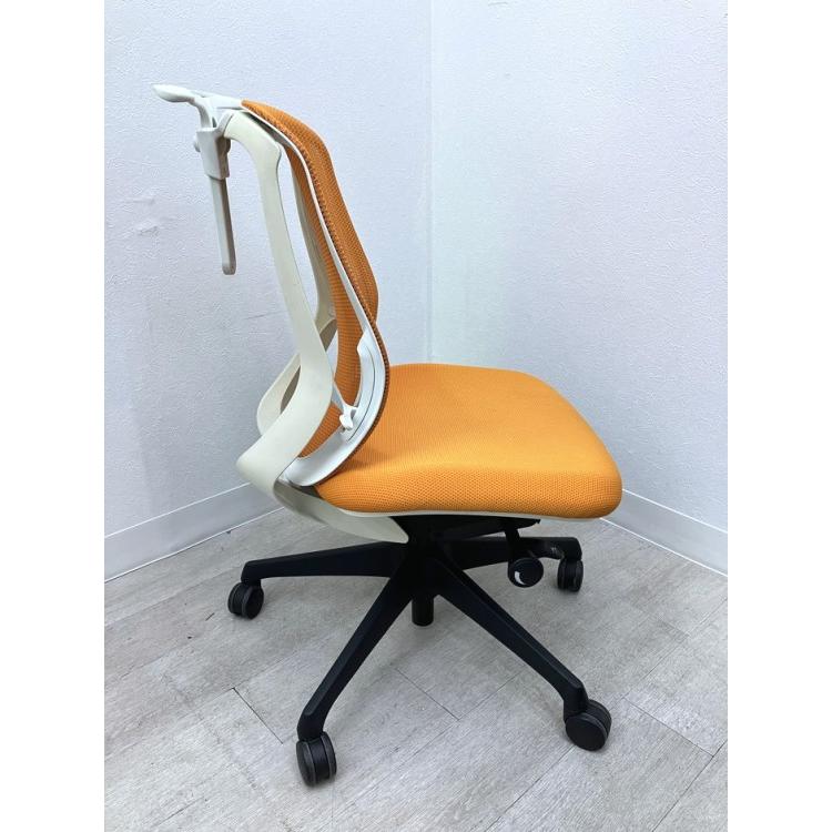オカムラ シルフィーチェア C632XW W515xD560xH884-984mm 中古品