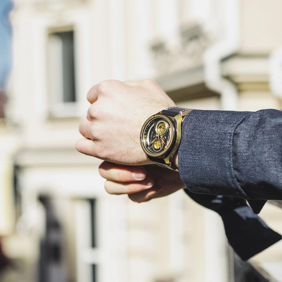 TACS 自動巻き ゴールド腕時計