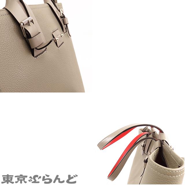 Christian Louboutin（クリスチャンルブタン） カバイカー グレー