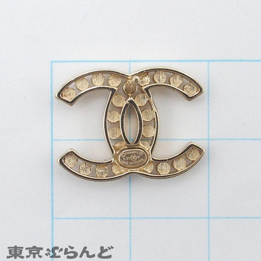 CHANEL（シャネル） ピアス ライトゴールド メタル ココマーク ライン